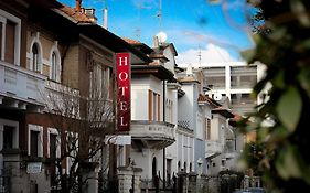 Hotel RossoVino Milano